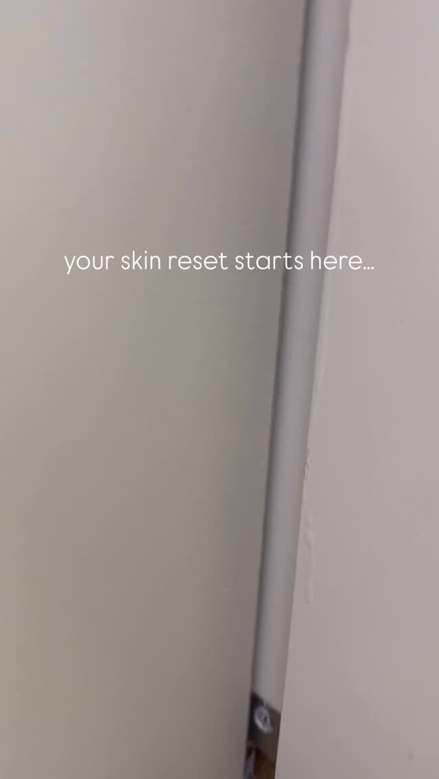 Instagram post from skinlabsydney. This post is in position 1.